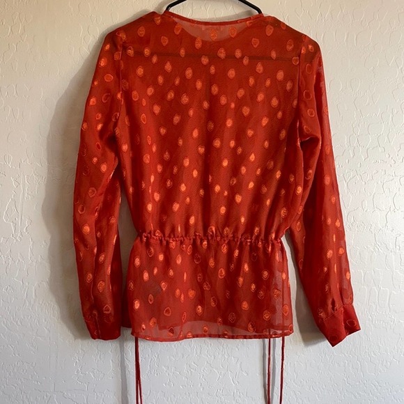 H&M woman’s medium red long sleeve blouse with tie cinched waist & polka dots - Picture 7 of 8